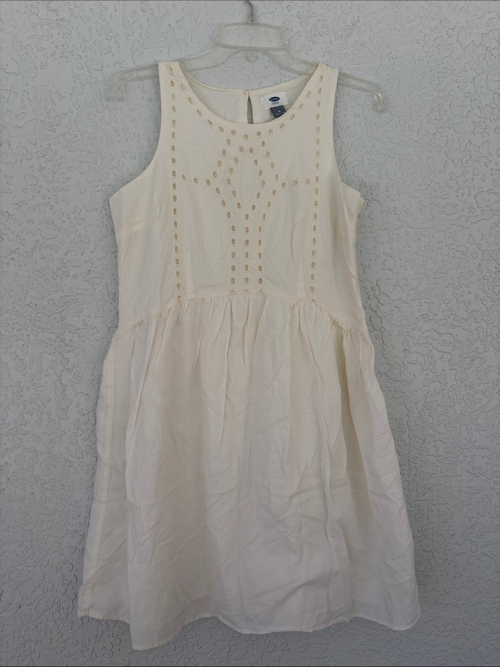 Old Navy Cream Sleeveless Eyelet A-Line lined soft feminine dress size M